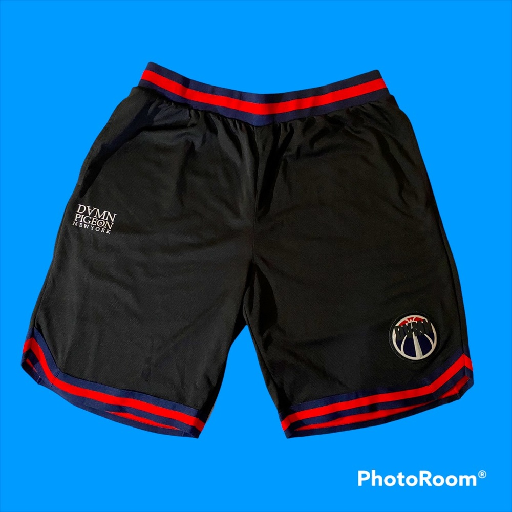 DVMN PIGEONS NEW YORK: Basketball Shorts 2XL